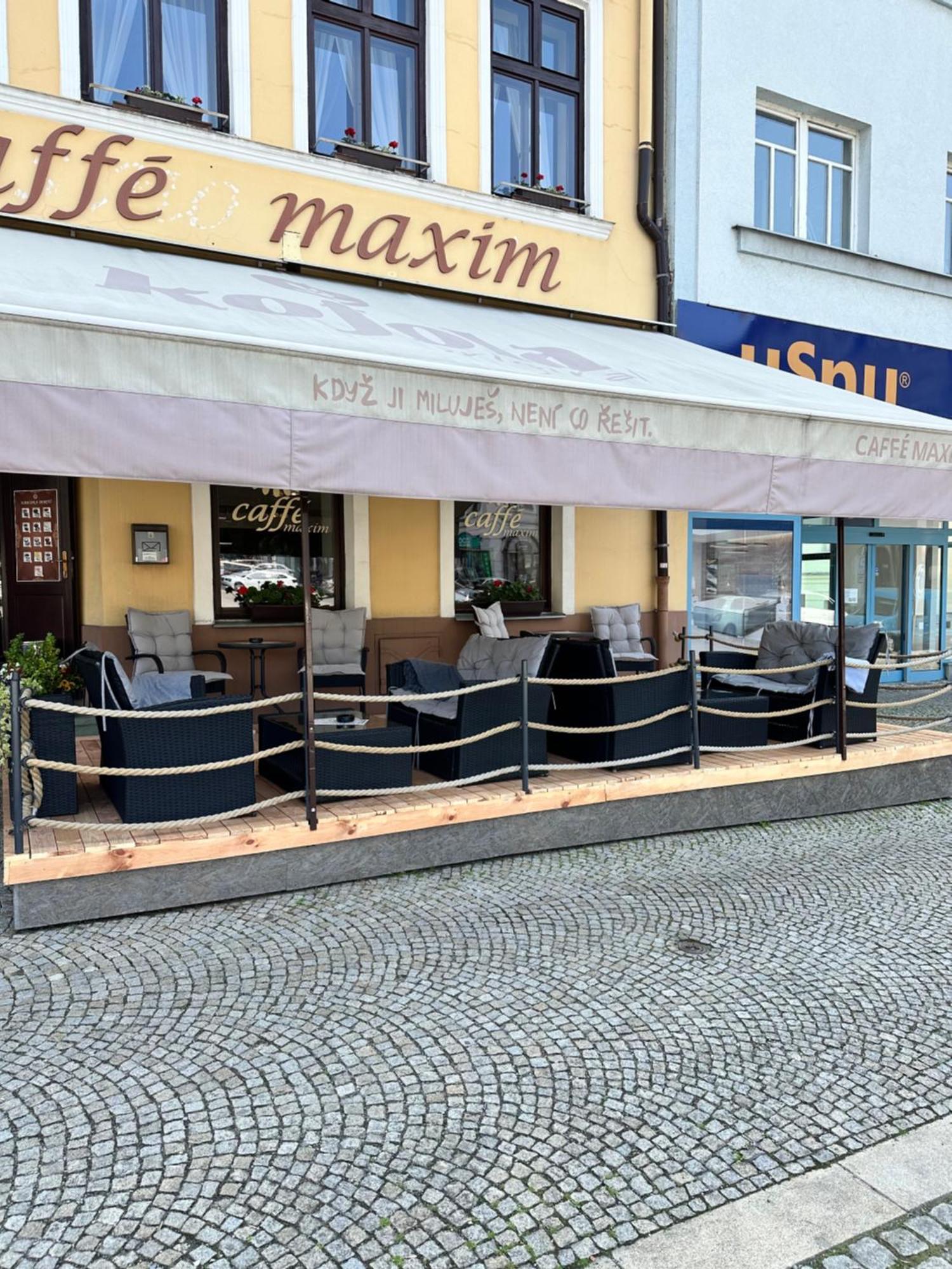 Studia Maxim Apartment Frydek-Mistek Luaran gambar