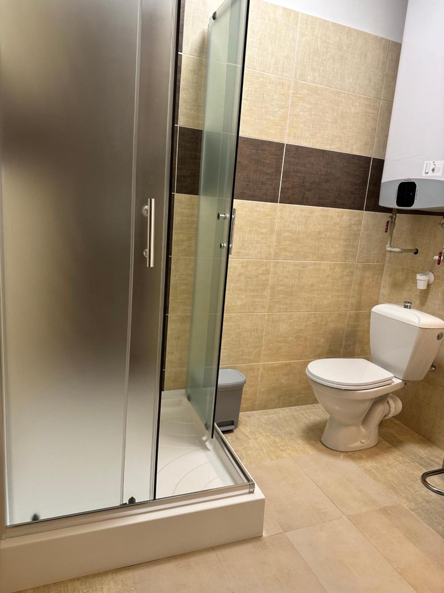 Studia Maxim Apartment Frydek-Mistek Luaran gambar